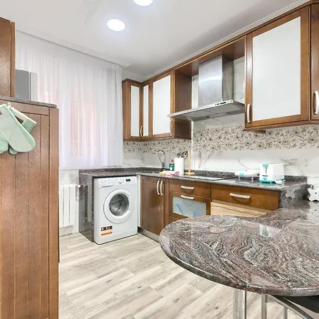 Vivienda Turistica Centrica Y Con Estilo En El Encantador Barrio La Cruz Apartament *