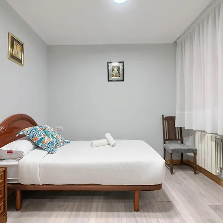 Vivienda Turistica Céntrica Y Con Estilo En El Encantador Barrio La Cruz * Bilbao