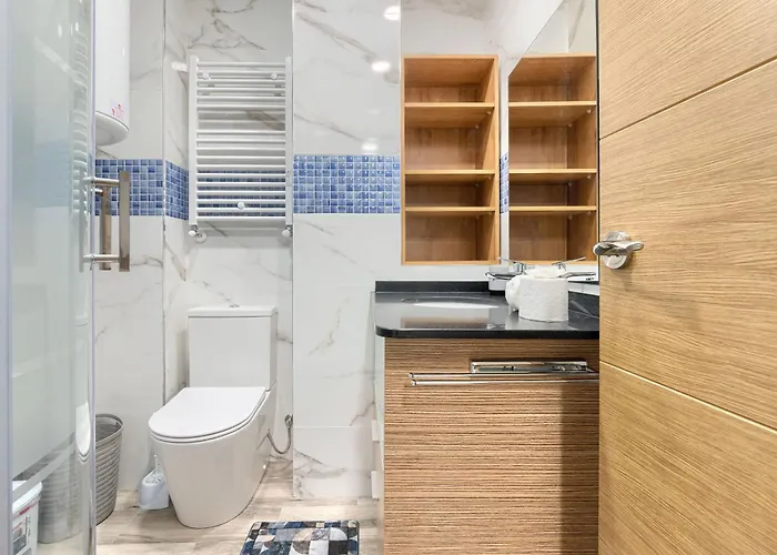 Vivienda Turistica Centrica Y Con Estilo En El Encantador Barrio La Cruz Appartement