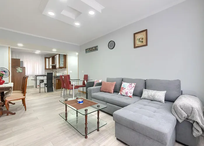 Vivienda Turistica Centrica Y Con Estilo En El Encantador Barrio La Cruz