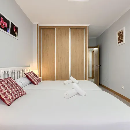 Lejlighed Vivienda Turistica Centrica Y Con Estilo En El Encantador Barrio La Cruz *